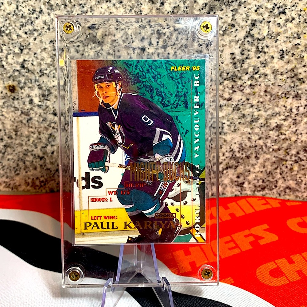 Paul Kariya 1995 Fleer Rookie Card Hockey Mighty Ducks Avalanche HOF Wing